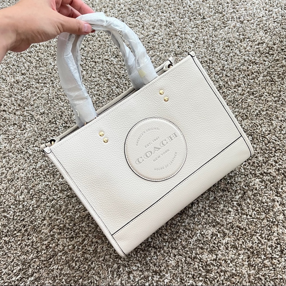Coach Dempsey Carryall tote 30 with patch